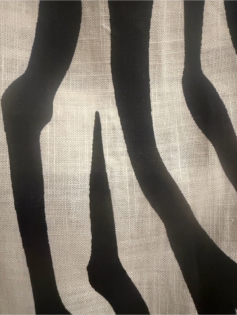ZARA Black and White Zebra-Print Pencil Skirt - Picture 7 of 8